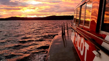 Pilot boat at sunrise 2025